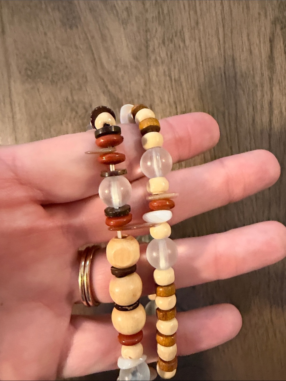 Four bracelets - Picture 3 of 6